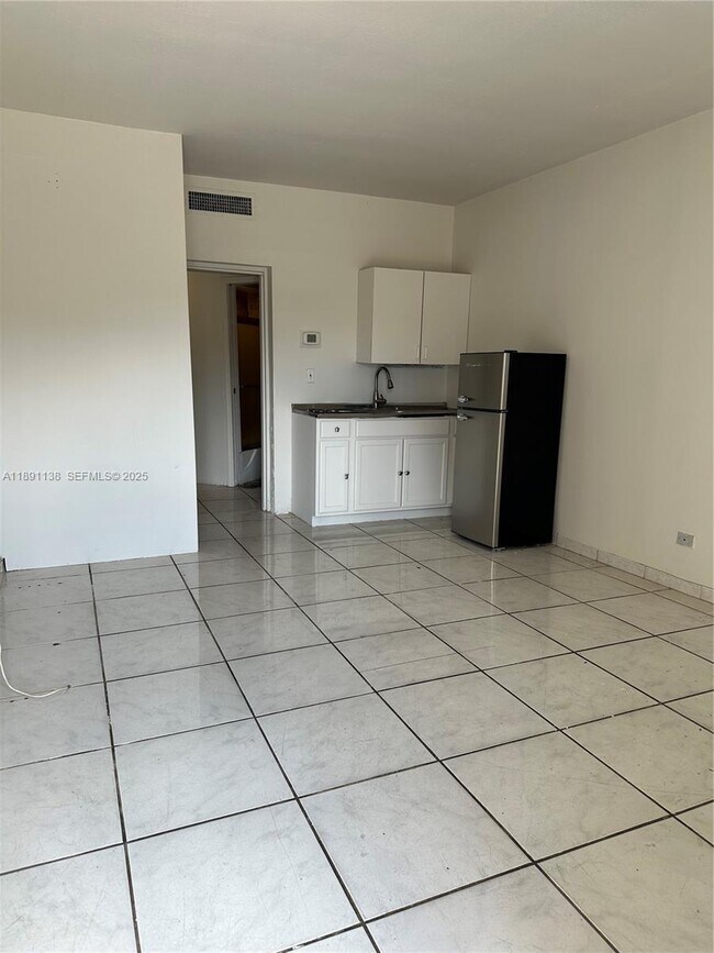 Building Photo - 26 Diplomat Pkwy