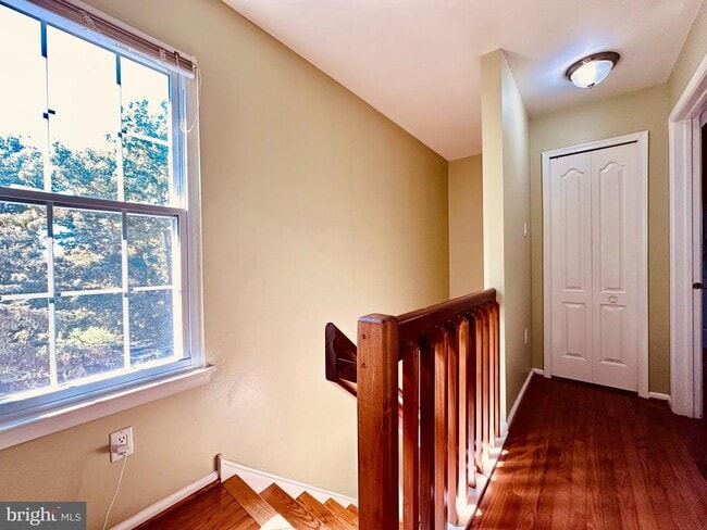 Building Photo - 3409 S Carriage Ct