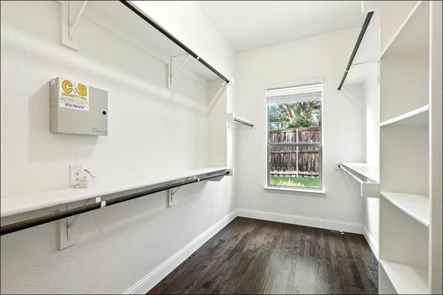 Building Photo - 1733 Adalina Dr