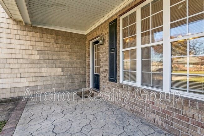 Building Photo - 1519 Elder Ave