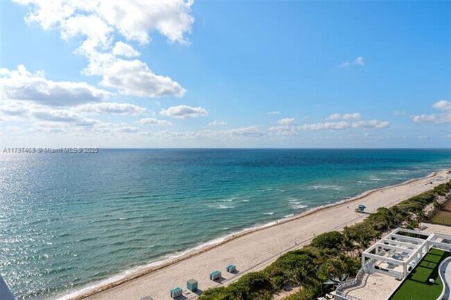Building Photo - 6801 Collins Ave