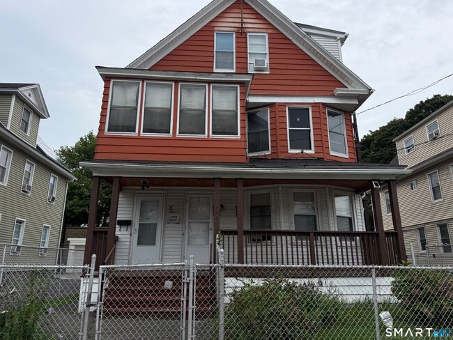 Primary Photo - 438 Hollister Ave
