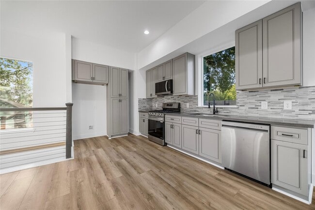 Building Photo - 2548 Walcott Ln