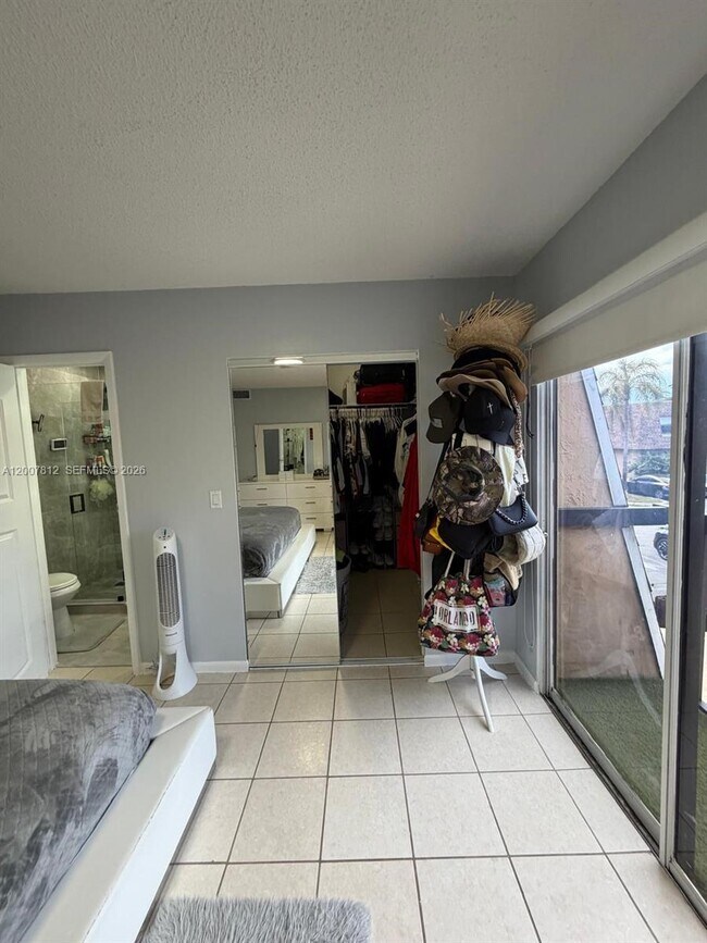 Building Photo - 6580 W 24th Ct