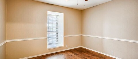Building Photo - 100 Hacienda Dr