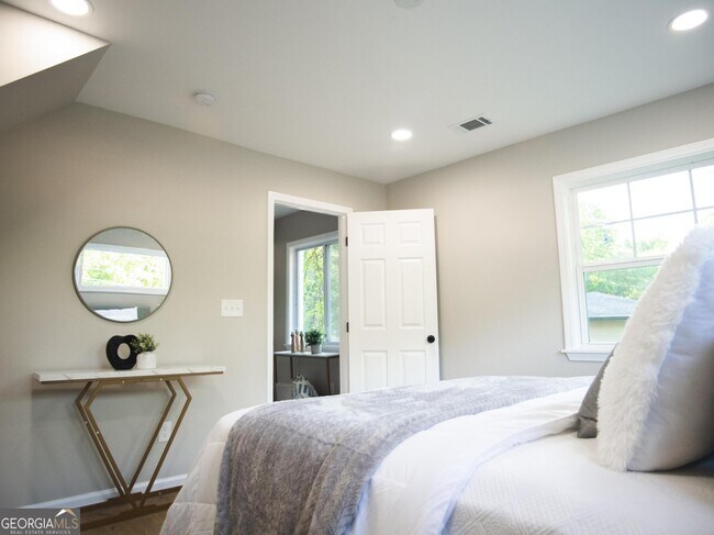 Building Photo - 3561 Misty Valley Rd