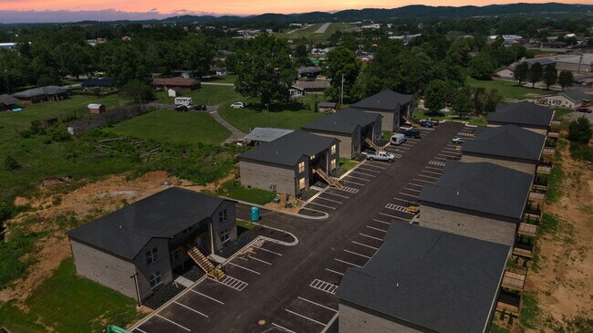 Building Photo - B2 Nasim Way