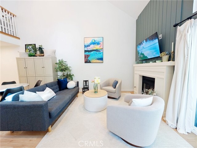 Building Photo - 631 Springbrook N