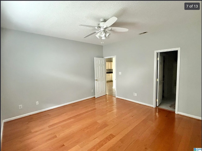 Building Photo - 974 Savannah Ln