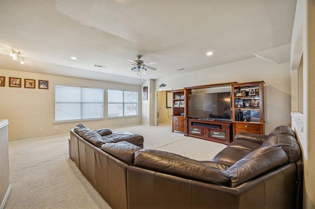 Building Photo - 5424 Childress Dr