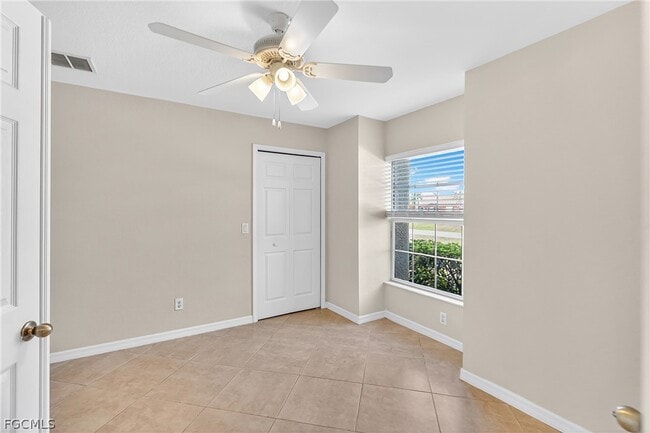 Building Photo - 815 SW 11th Ave