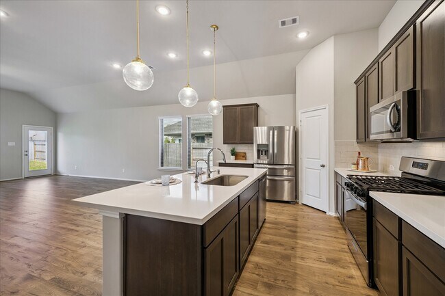 Building Photo - 3212 Bright Maple Dr