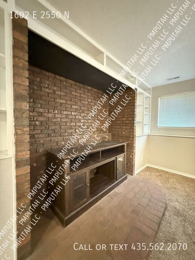Building Photo - 1602 E 2550 N