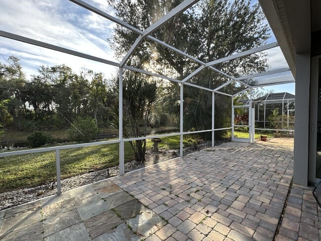 Building Photo - Your Dream Golf Lifestyle Awaits in Fairwa...