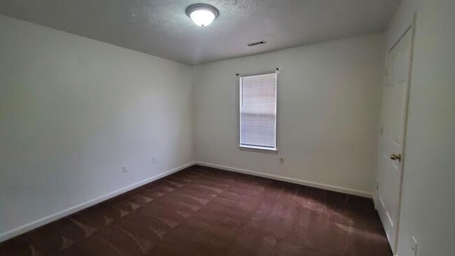 Building Photo - 1084 Micha Way