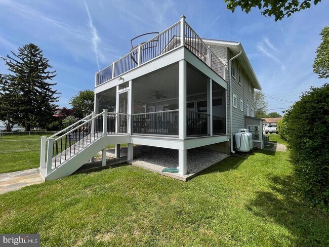 Building Photo - 2513 Barrison Point Rd