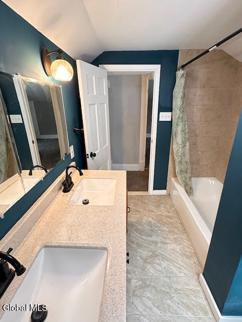 Building Photo - 183 Maple Ave