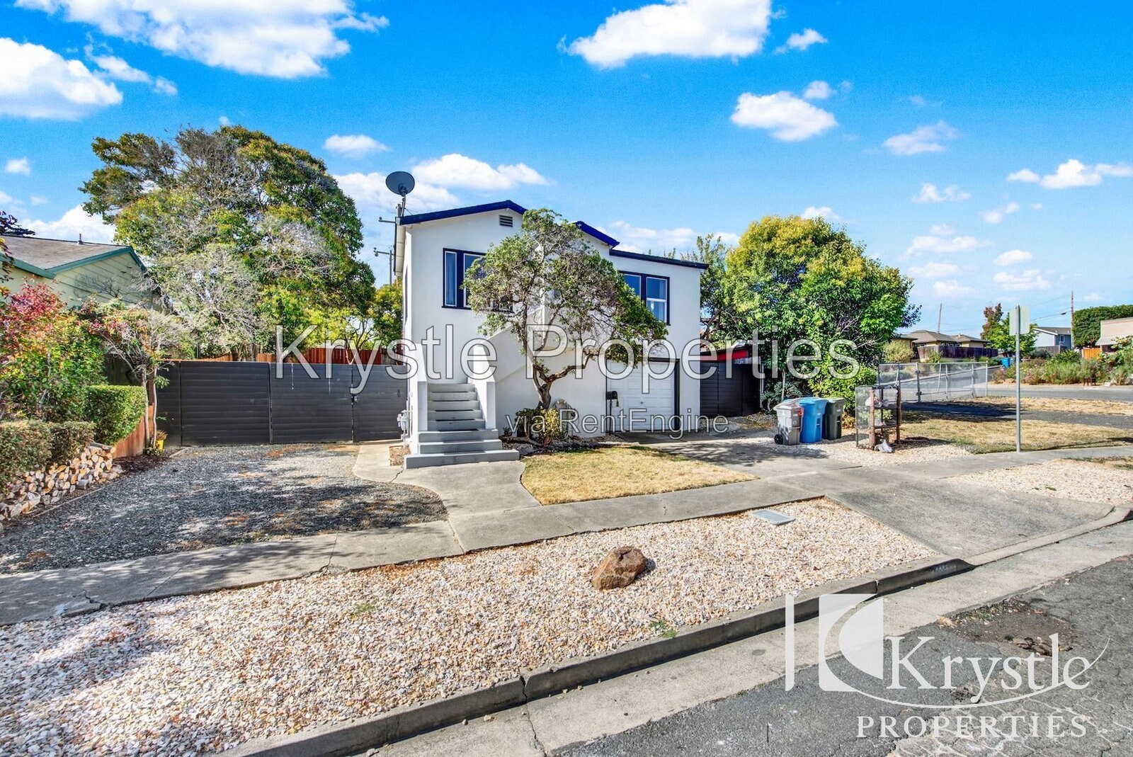 Building Photo - 105 Hill Dr