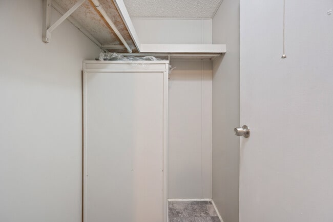 Building Photo - 6551 W Shalom Ct