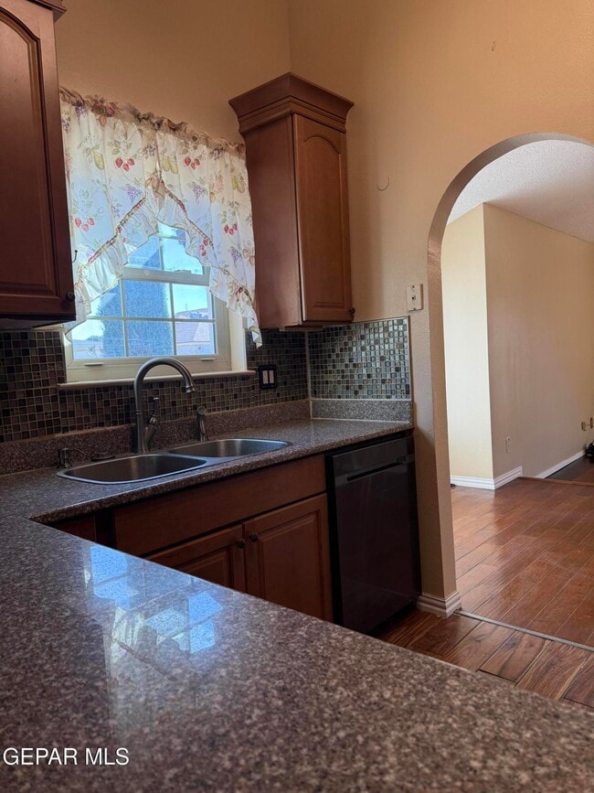 Building Photo - 3245 Nederland Ln