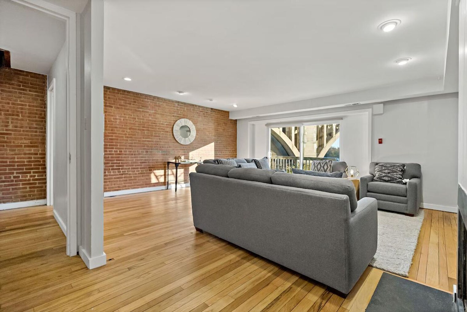 Building Photo - 3303 Water St NW