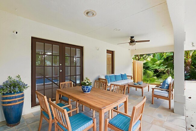 Building Photo - 2700 Yarmouth Dr