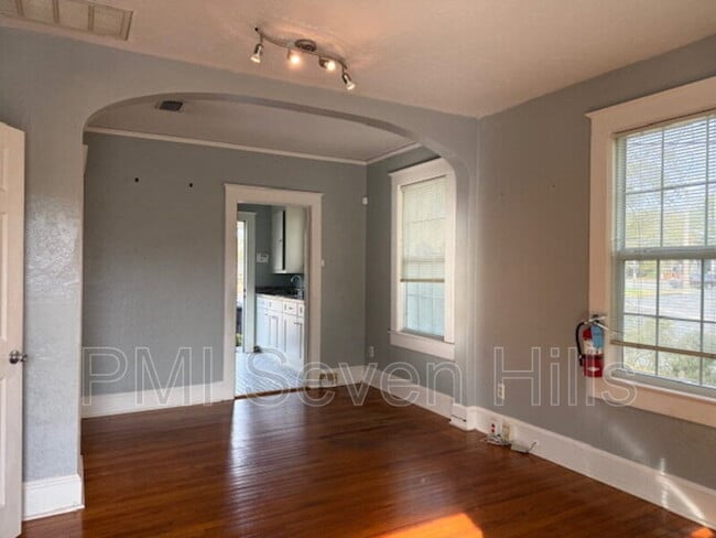 Building Photo - 1350 N Gadsden St