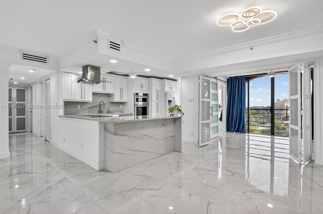 Building Photo - 7145 Promenade Dr