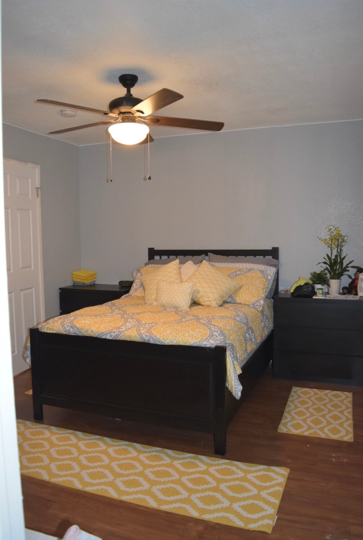 Building Photo - 11350 Foothill Blvd