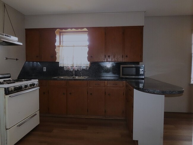 Building Photo - Country Living in Arp! 3 Bedroom, 1 Bath H...