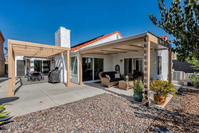 Building Photo - 15290 Bambi Ct