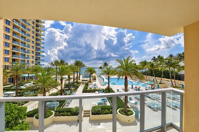 Building Photo - 2501 S Ocean Dr