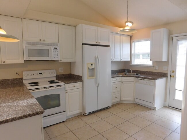 Building Photo - 4304 Arbor Green Way