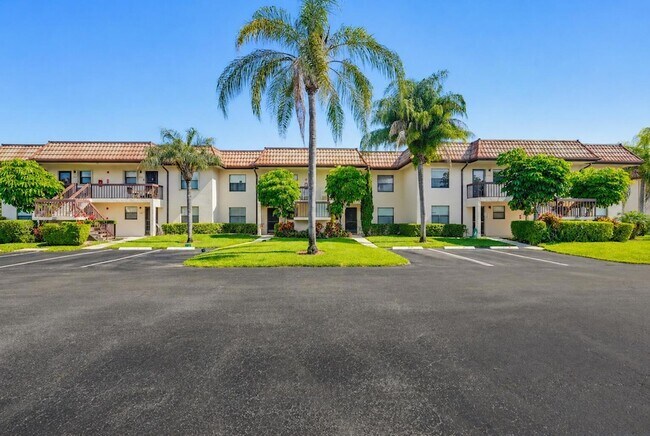 Building Photo - 7245 Golf Colony Ct