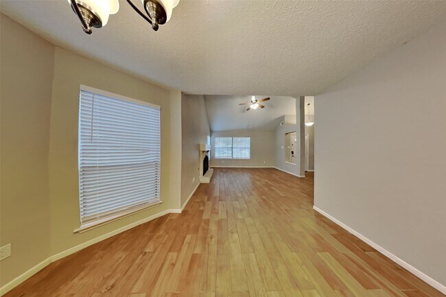 Building Photo - 12519 Limber Pine Pl