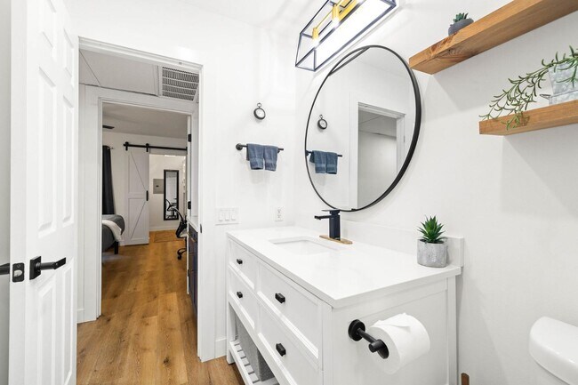 Building Photo - 6314 Friars Rd