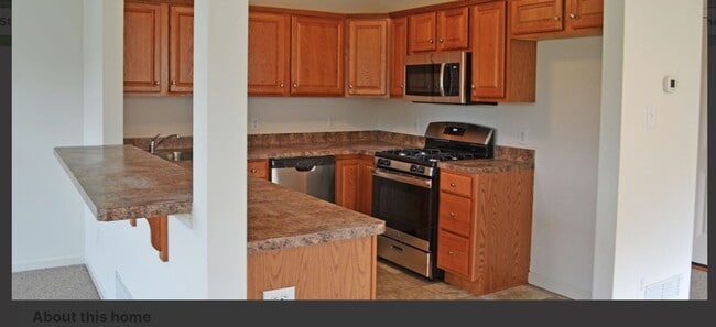 Building Photo - Lovely Conrad Weiser townhome