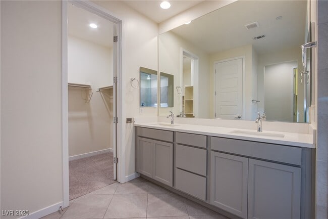 Building Photo - 2141 Havensight Ln