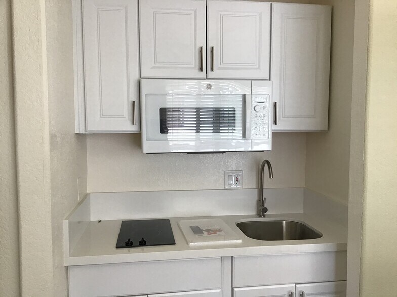 Kitchen - 1724 3rd St
