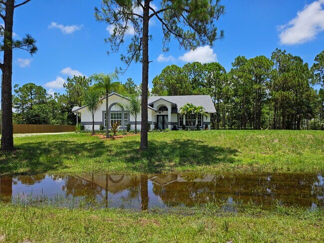 Building Photo - 14193 80th Ln N