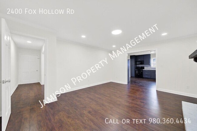 Building Photo - 2400 Fox Hollow Rd