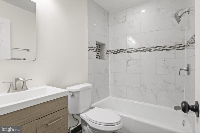 Building Photo - 5522 Conistone Ct