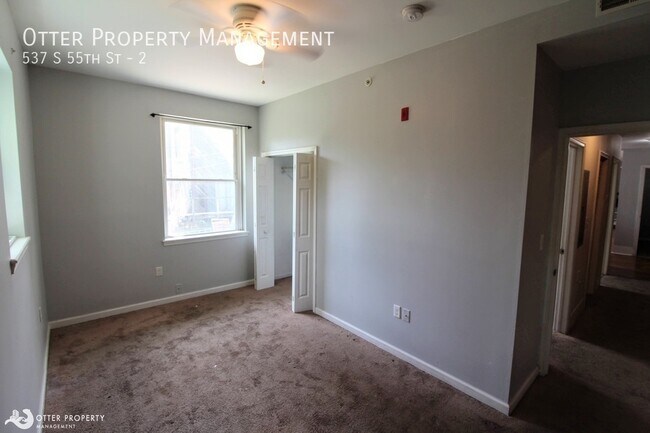 Building Photo - 537 S 55th St