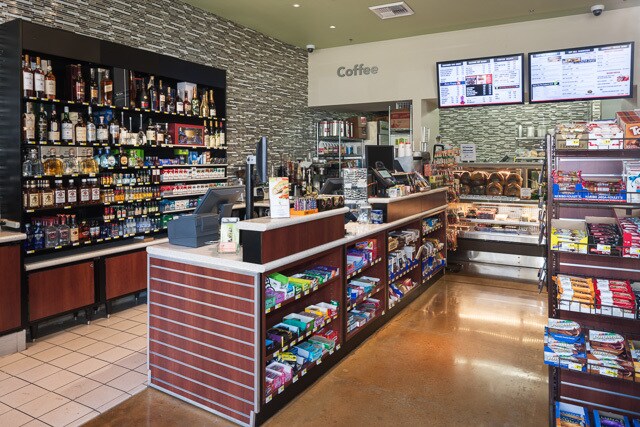 Building Photo - 5047 Scholarship