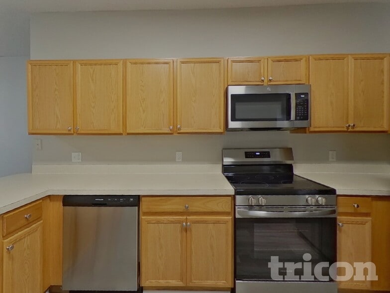 Building Photo - 229 Beckenham Dr