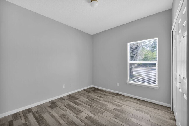 Building Photo - Limited-Time Rental Deal with move-in BONUS
