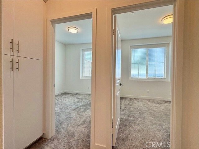 Building Photo - 2113 Crescent Moon