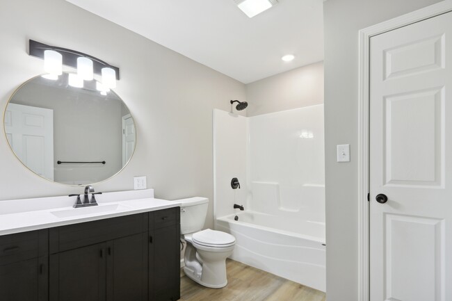 Building Photo - 714 Bethume Ct