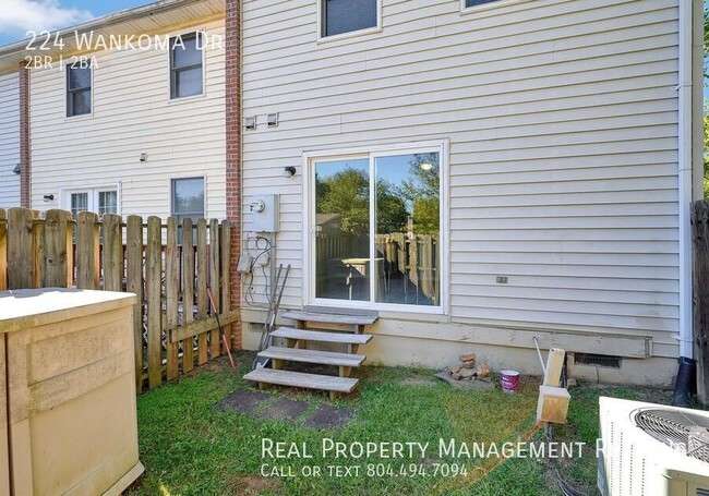 Building Photo - Charming 2-Bedroom Townhome – Perfect for ...