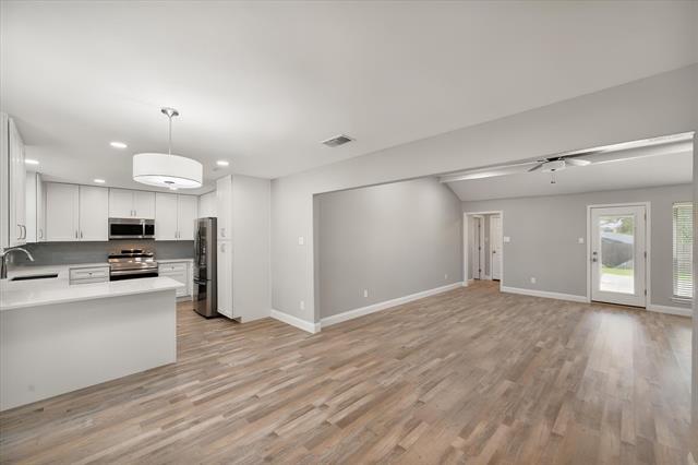 Building Photo - 3204 Brown Trail